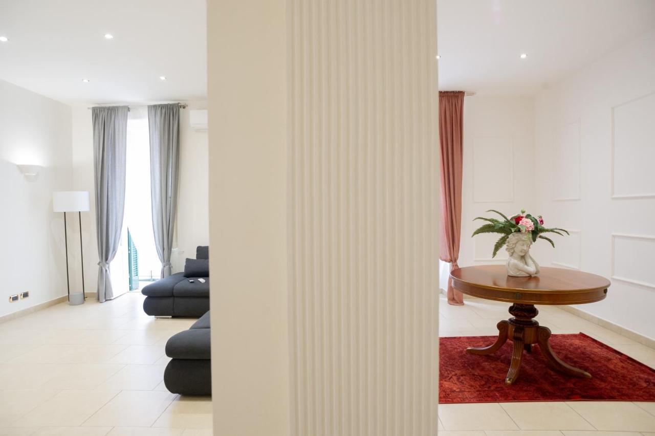 Internotre Luxury Apartment バーリ エクステリア 写真