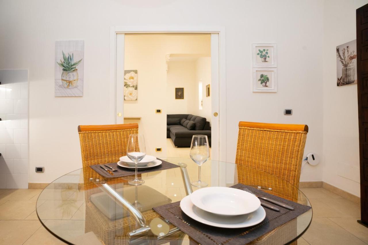 Internotre Luxury Apartment バーリ エクステリア 写真